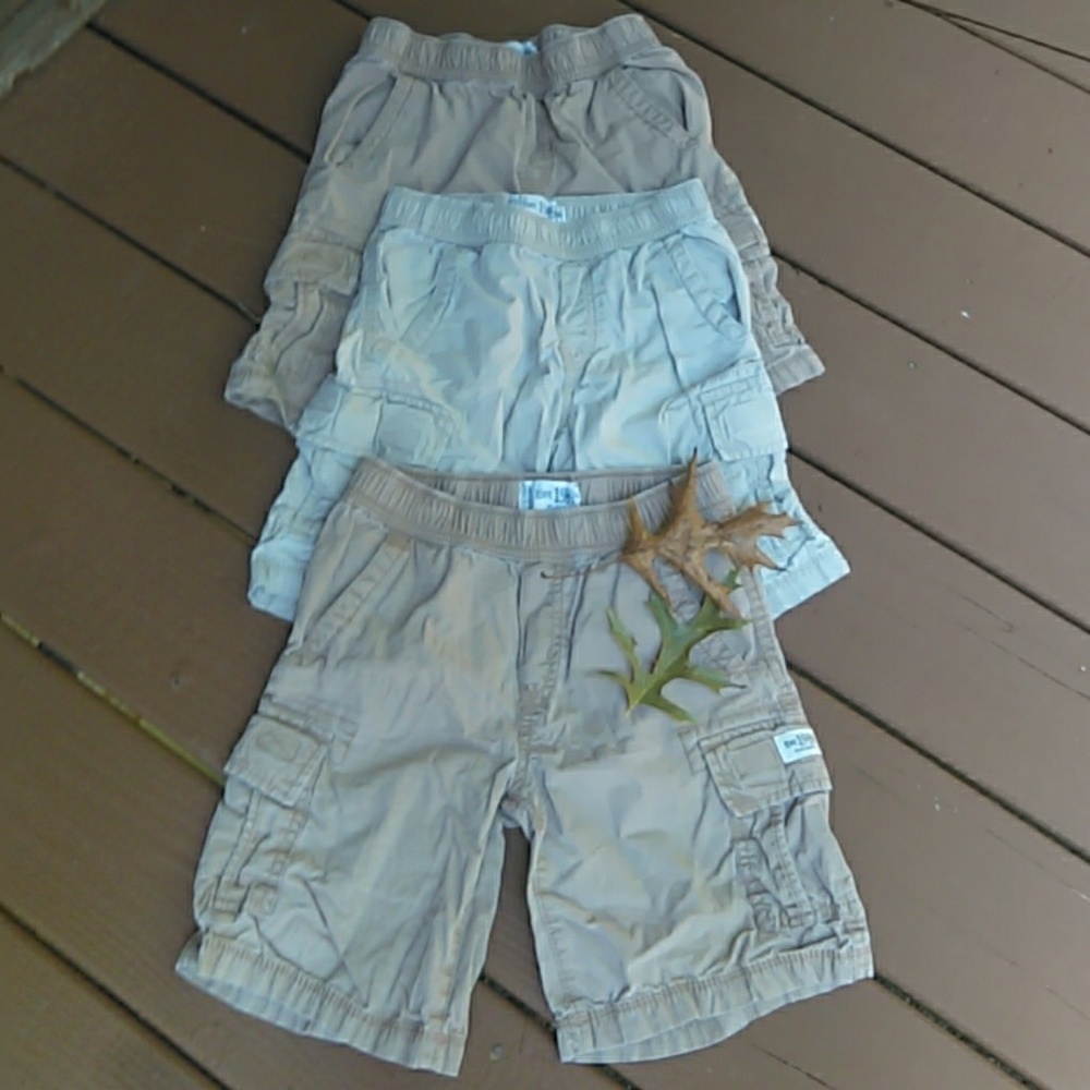 Boys khaki cargo shorts